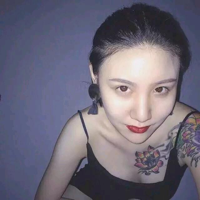 美女涵、