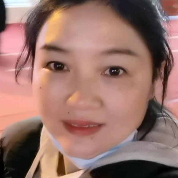 吉首雅区商贸城大麦童装女装每晚8点开播