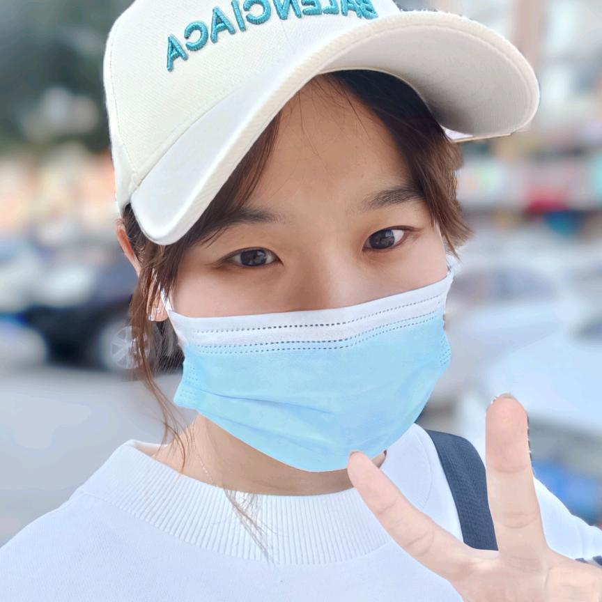 推不倒的小怪兽