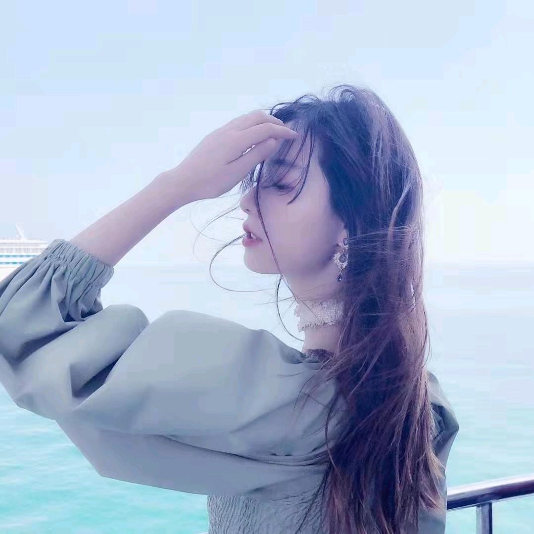 骄子穿搭