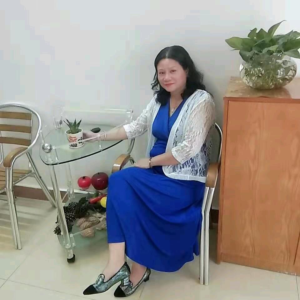 杨家梦达娇