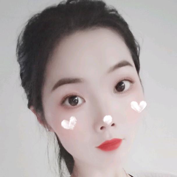 卖米线的小姐姐
