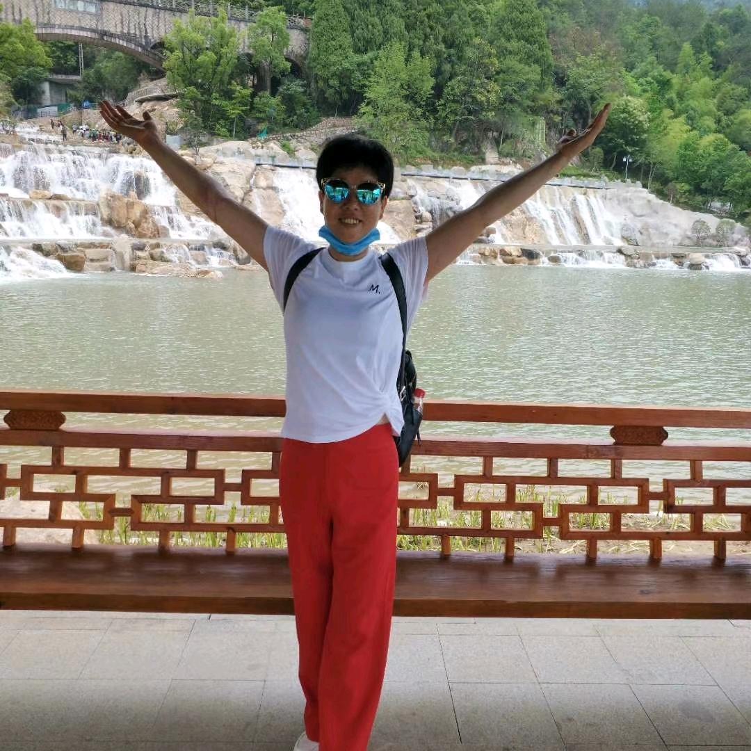 台州广场舞大妈(小红)