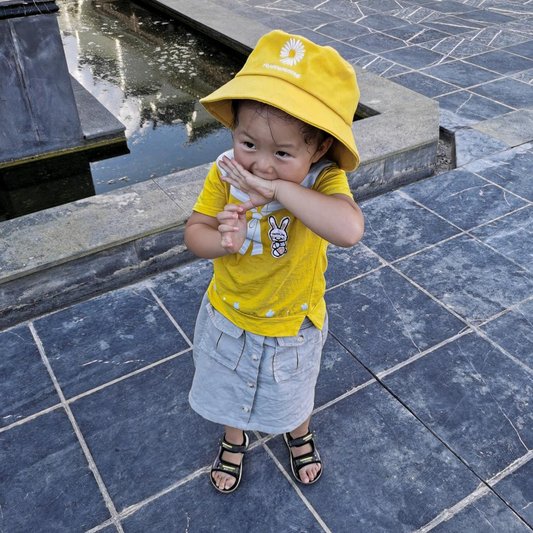 爱听故事的萌萌