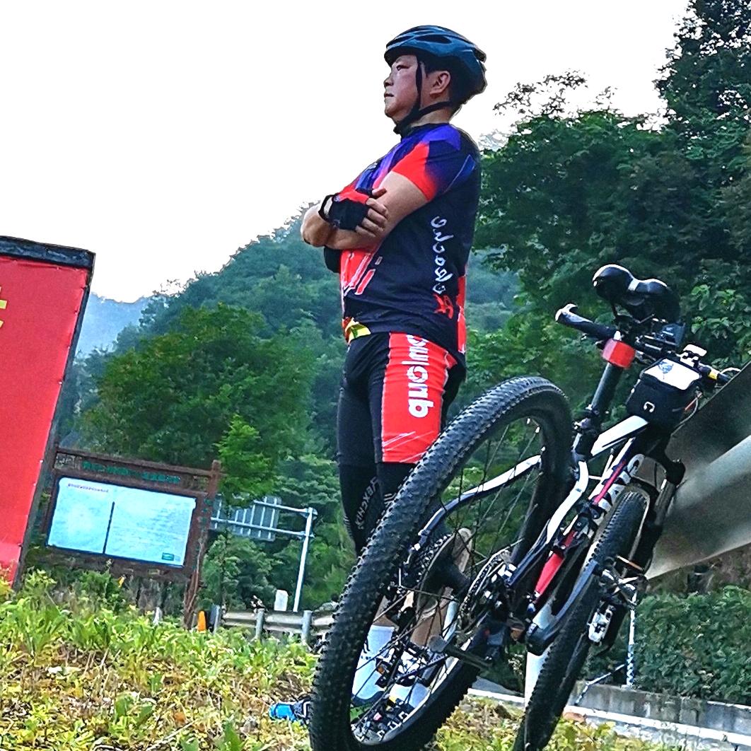 传奇: 致敬每一份拼搏🇨