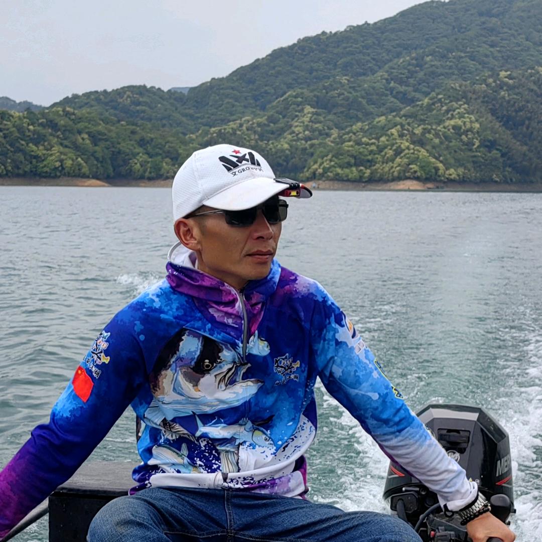 鲤瓜钓鱼