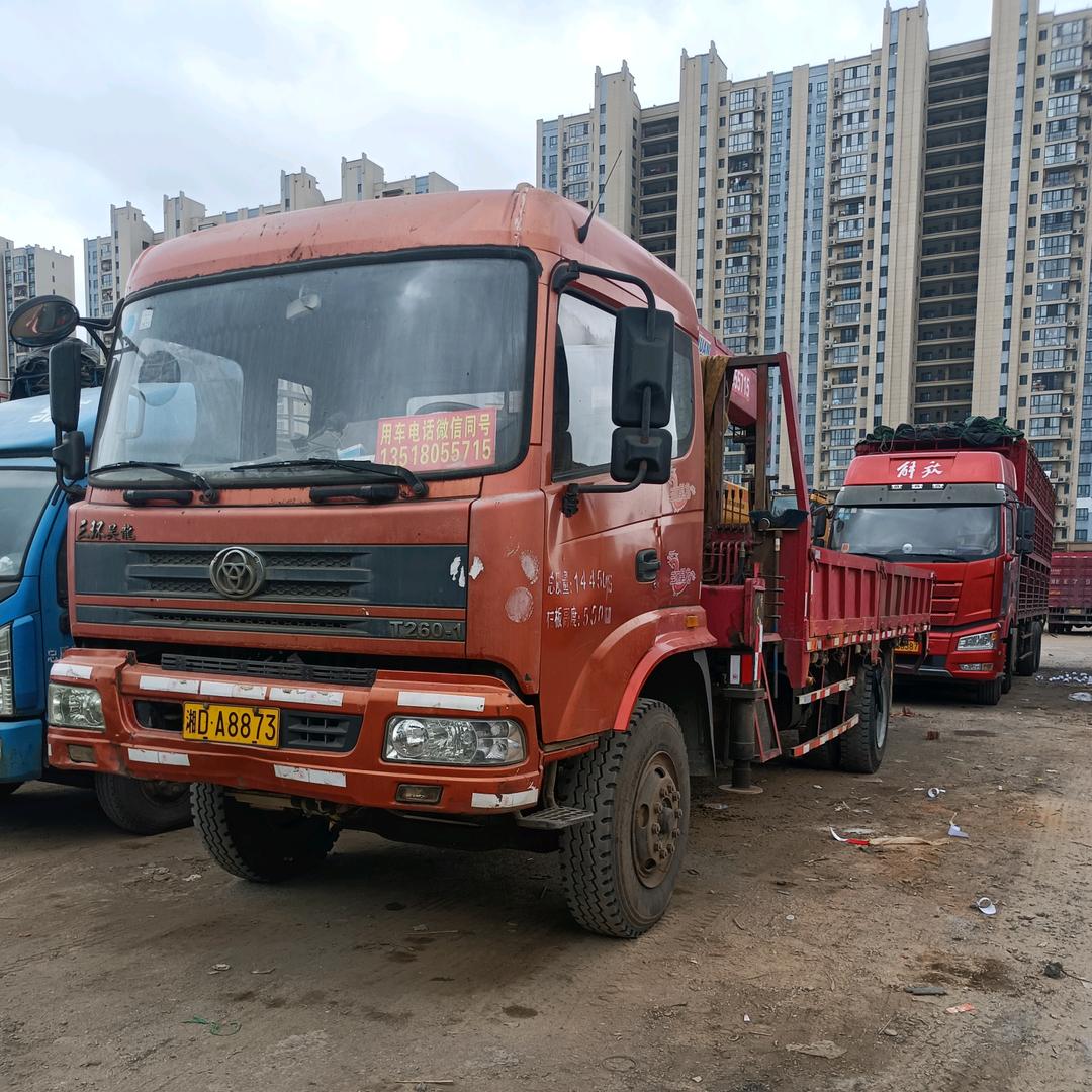 海口随车吊出租货运吊装