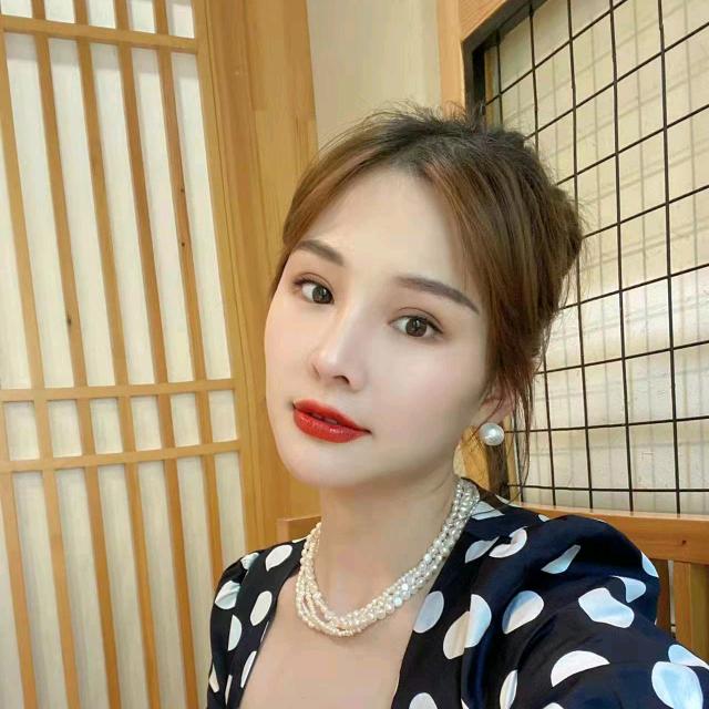 萧玲