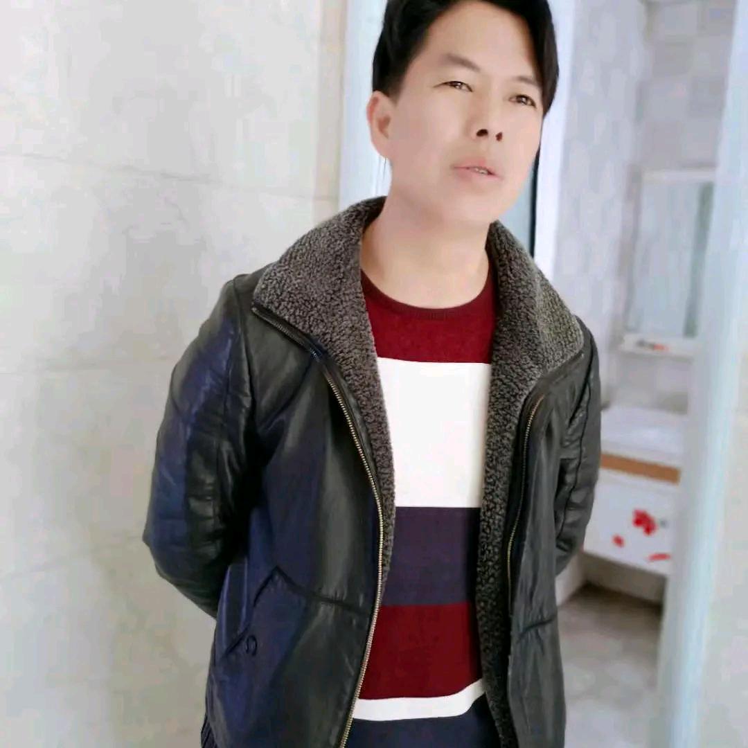 游家睡衣哥