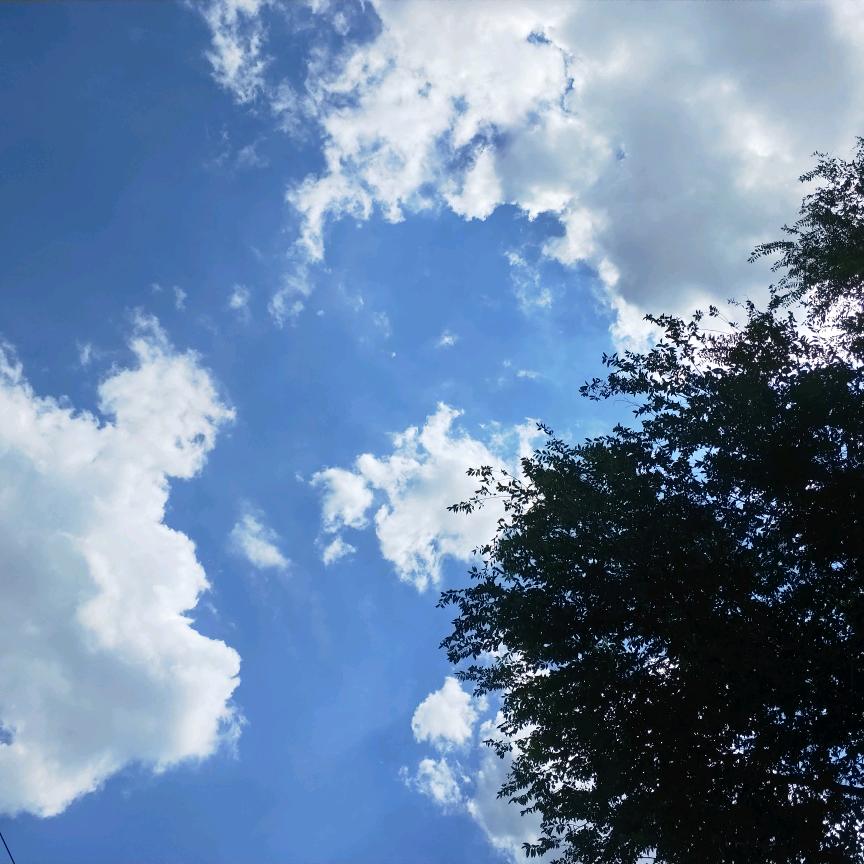 湛蓝的天空