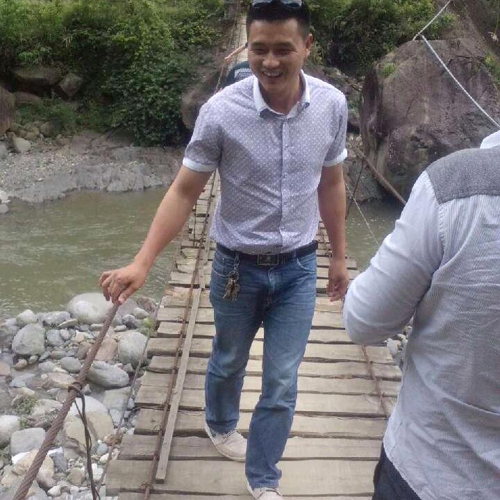 万花丛中一点笑