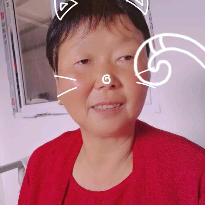 小怡怡奶奶
