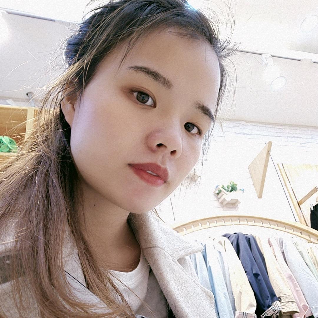 大脸妹