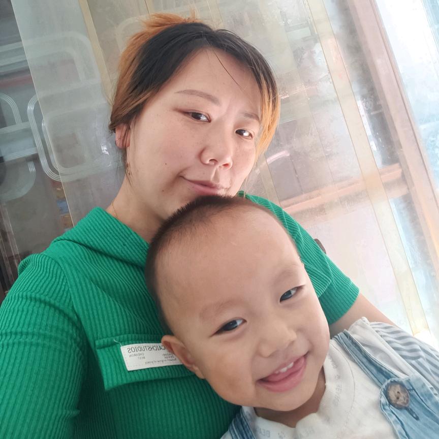 小小孩