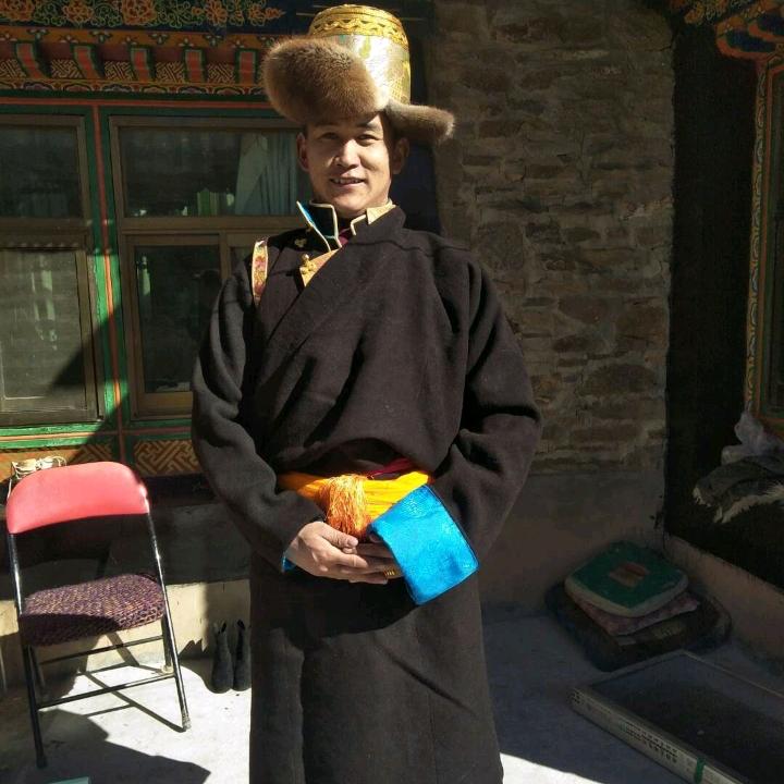 强巴旺珠