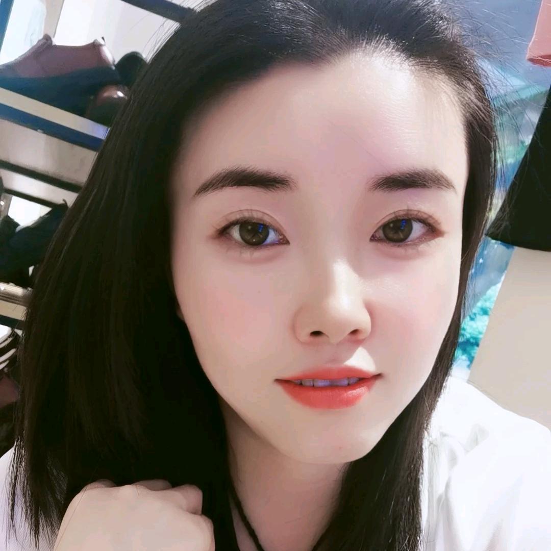 才子何姐