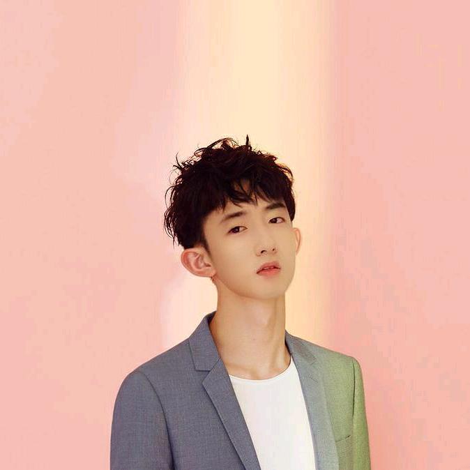 杨栋梁