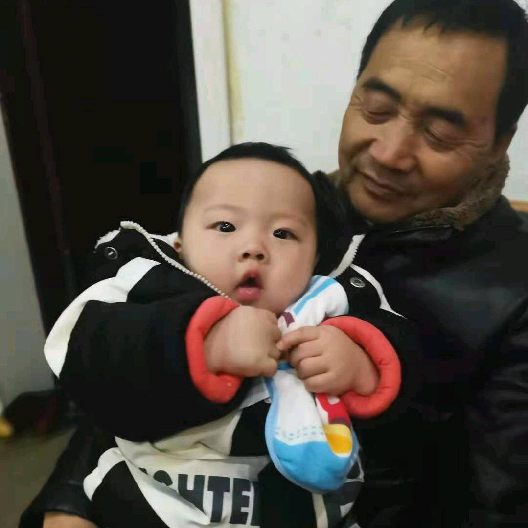 宏老四