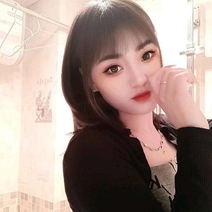 一杯冰美式.倩