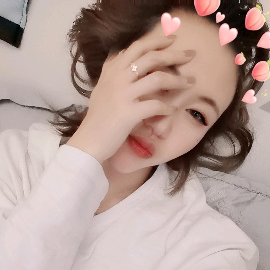 ～@   y   💋