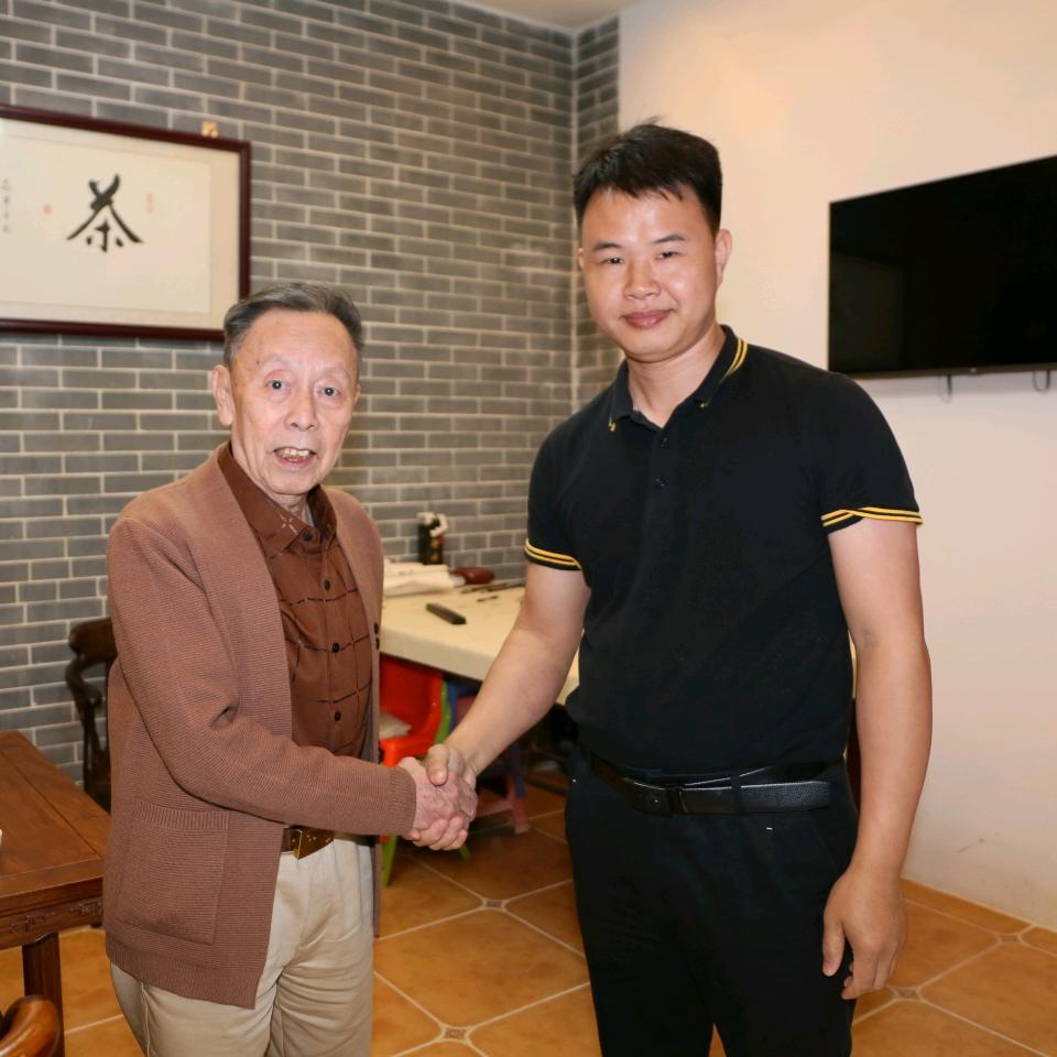 中山罗定肠粉王师虎