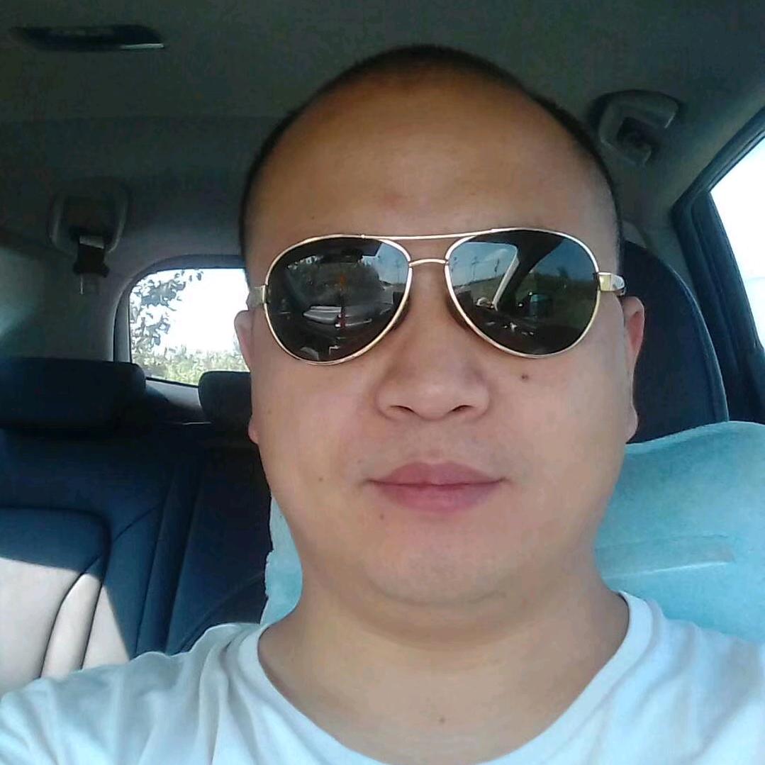 铭铭小帅哥