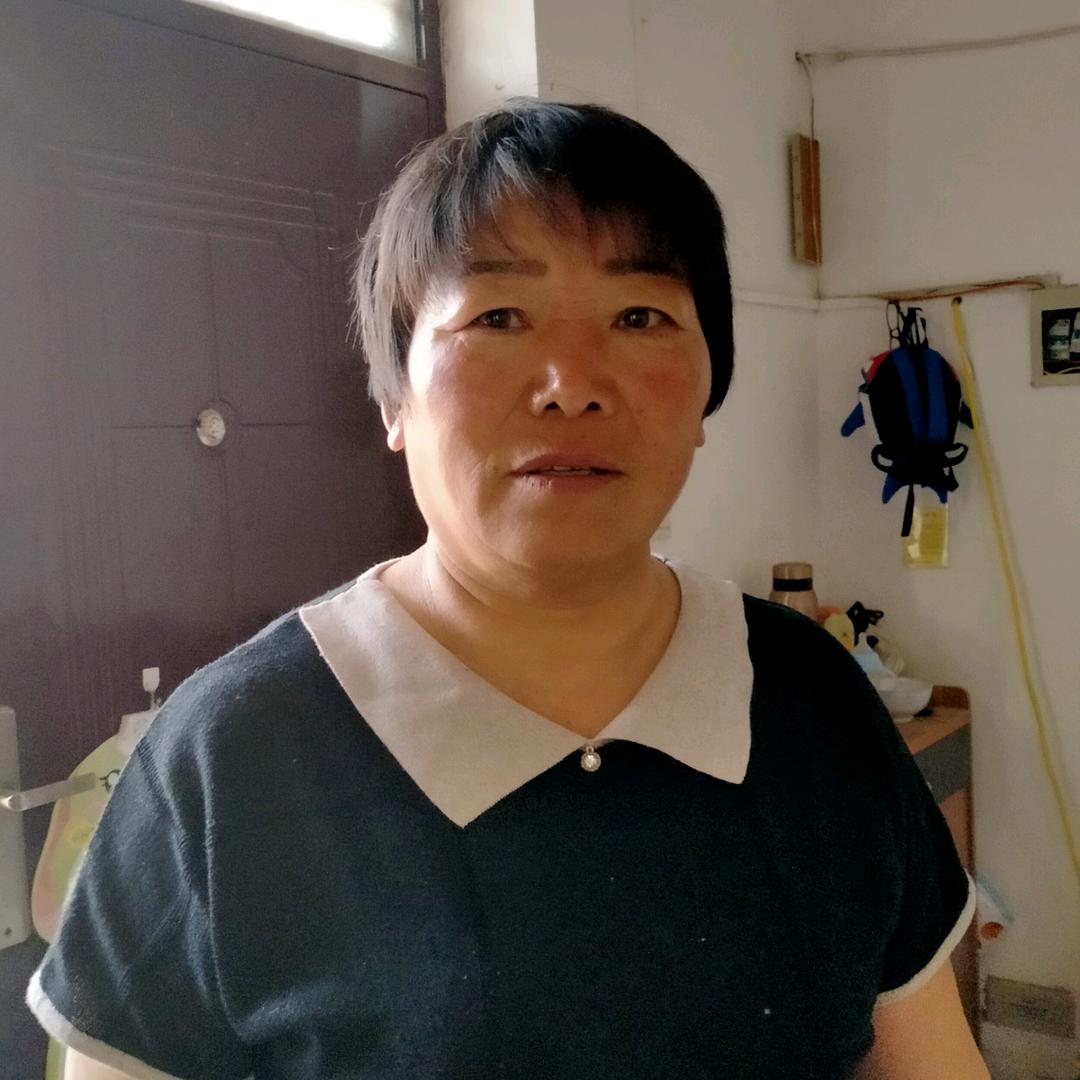 程桂荣大小砖沙石料回填土加气块绿化砖13