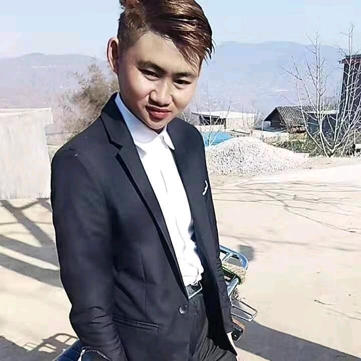 🌹🌹天在下雨我要离想你