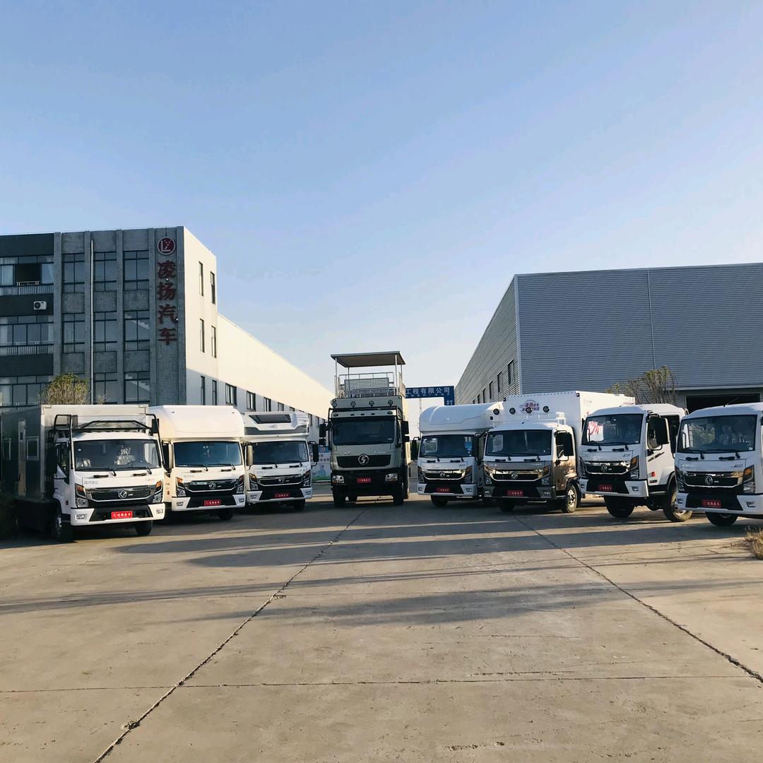 凌扬房车