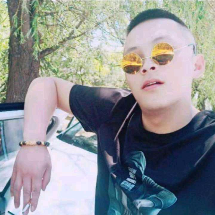 长翅膀的鸡叉骨