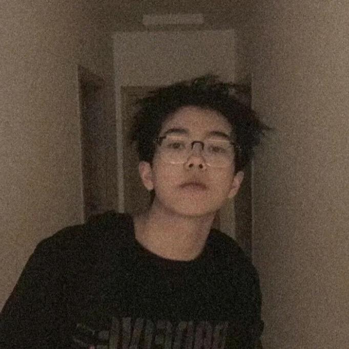 英俊的虾条