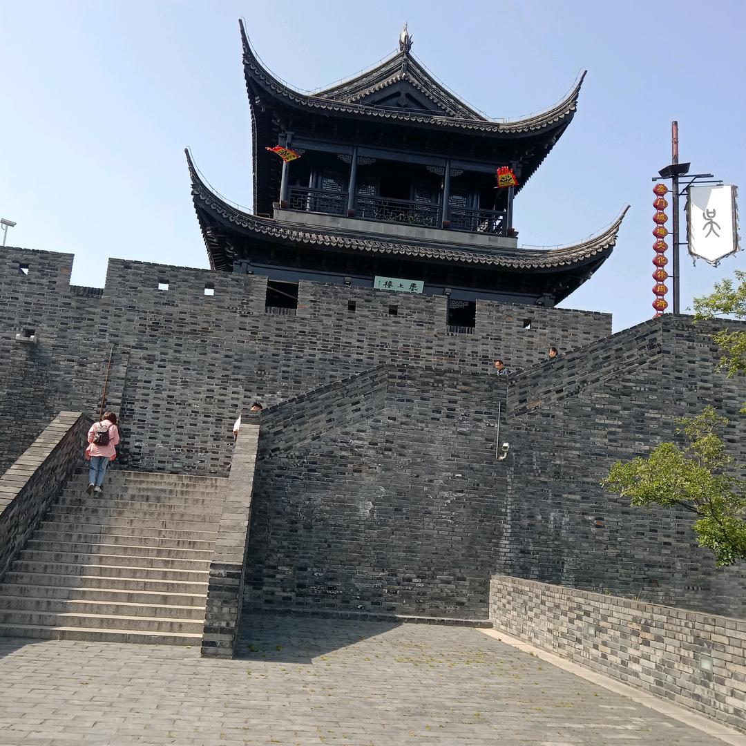 只要你不赖就能找到吃饭里碗