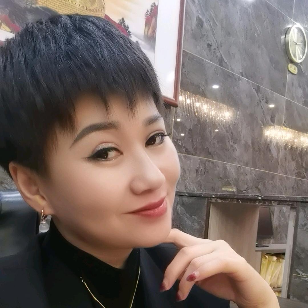 丽景湾总经理刘丽