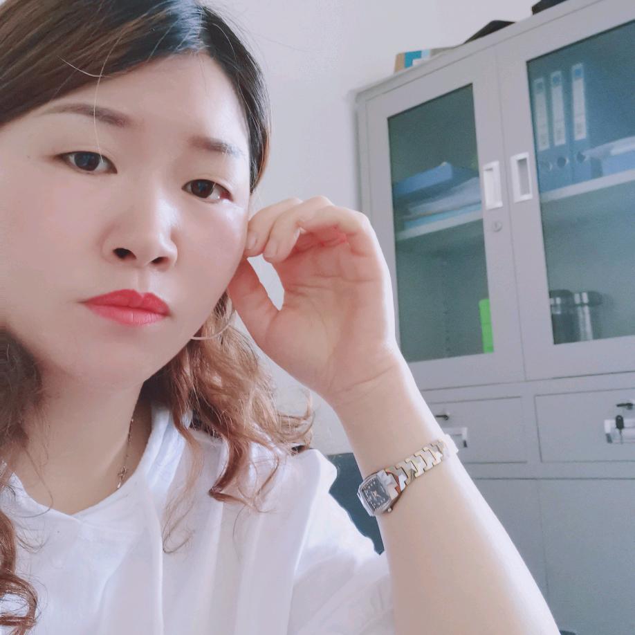 傻妞带着微笑