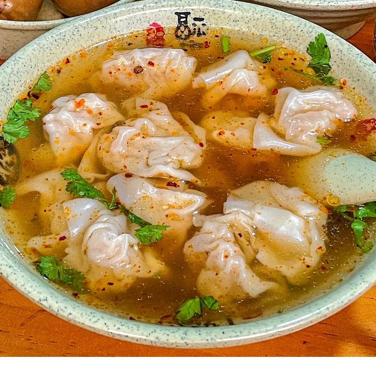 馄饨阿姨  秀水佳苑5号车库 千里香馄饨