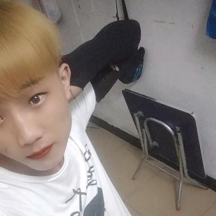 💖好😍心💙的❤️男🌸孩🌹