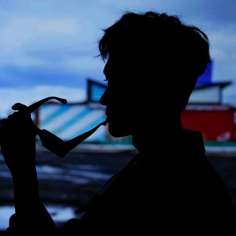 后脑海溜平先生🐴