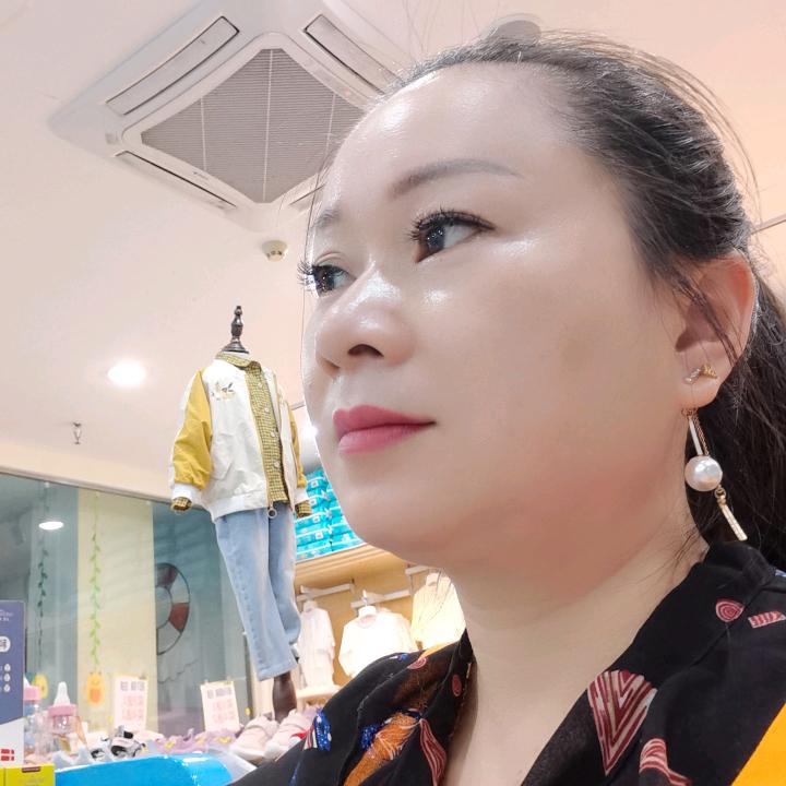 黄春燕_聪明宝宝母婴
