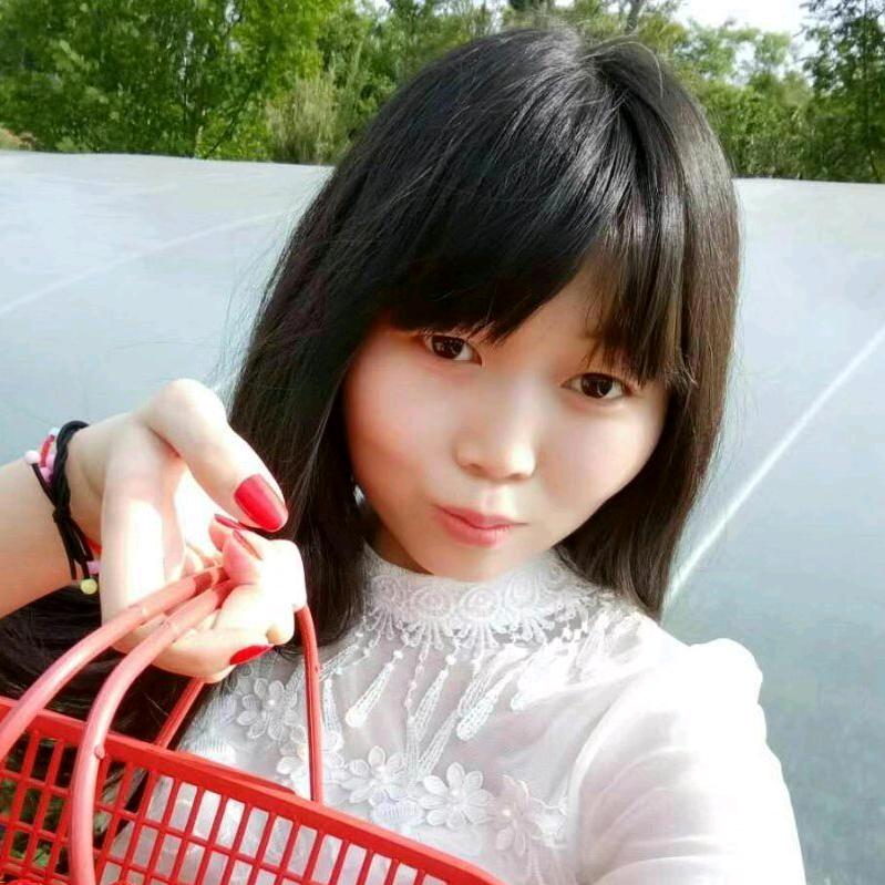 袁诗萌
