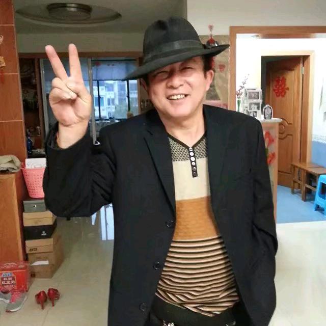 隔壁老黄