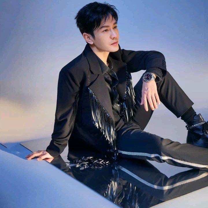 天在下雨我在想你