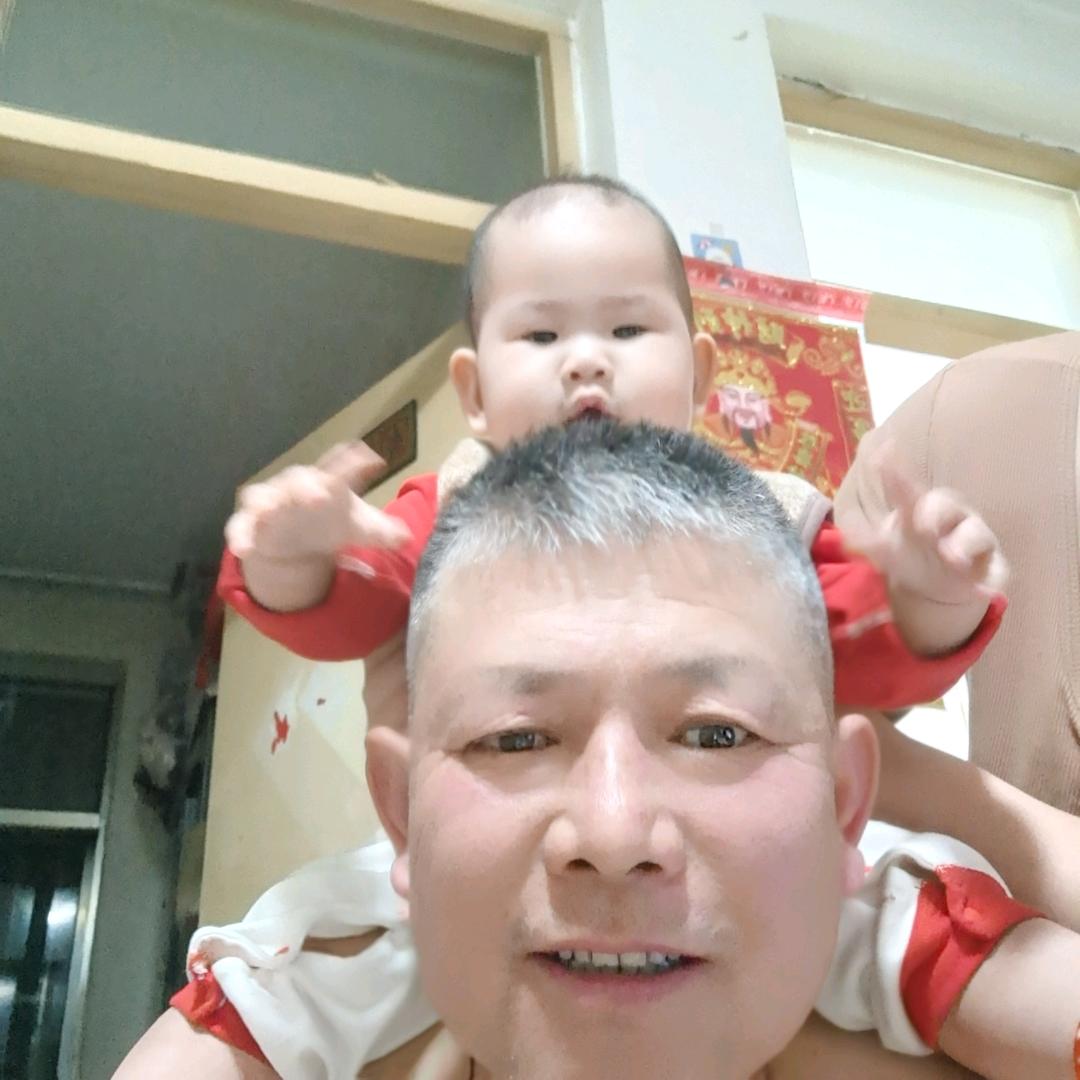 奎文亮哥