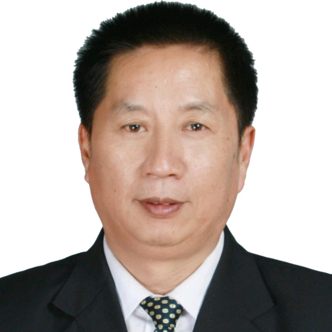 晏明