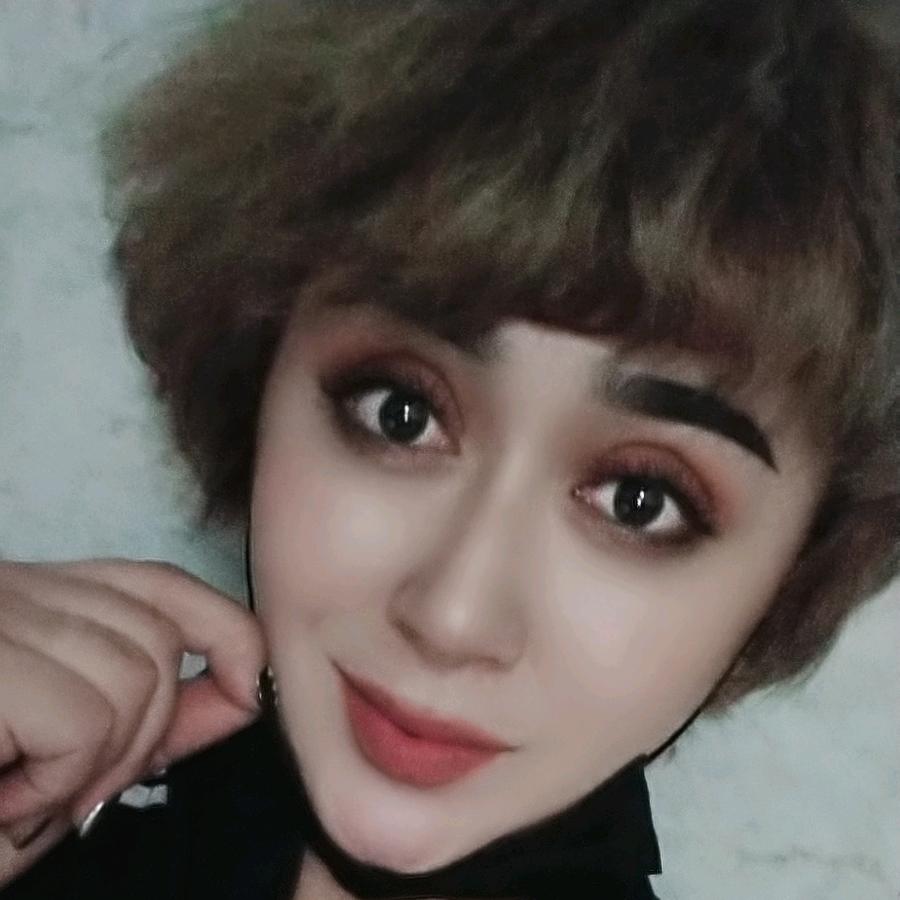 歌手🎤 ﮼گۈزەلنۇر