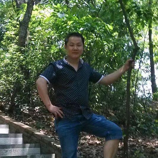 启飛哥哥