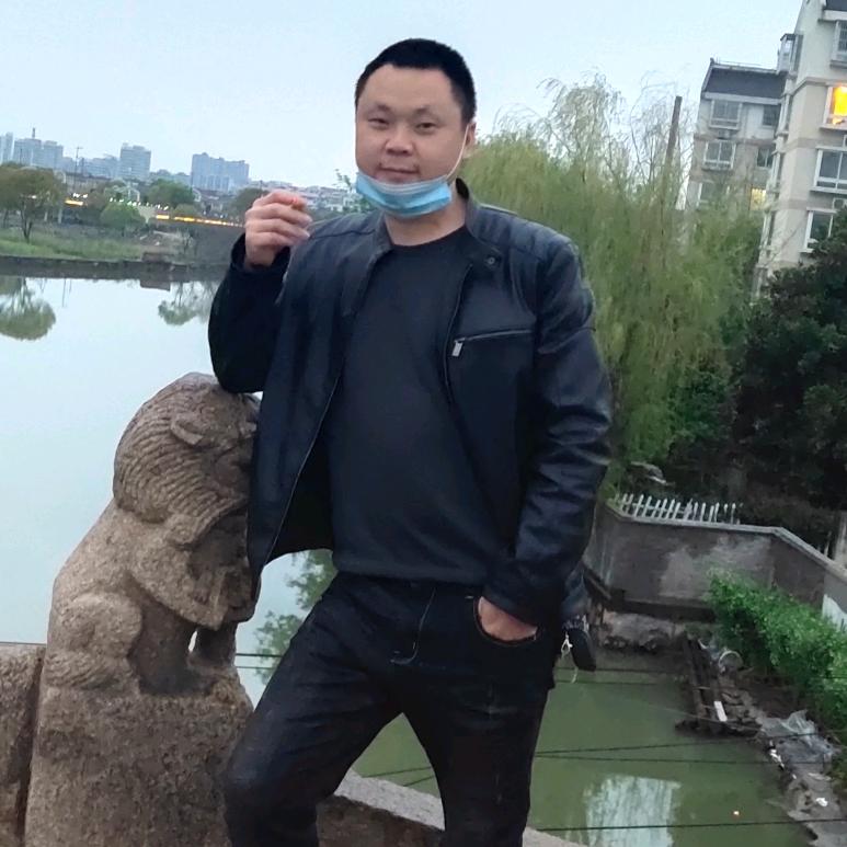 阿亮