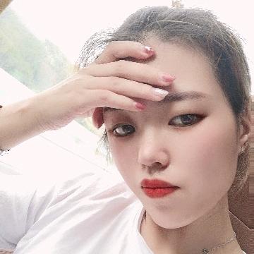 含着眼泪不哭。🌹