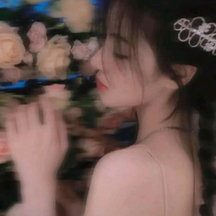 173那女的