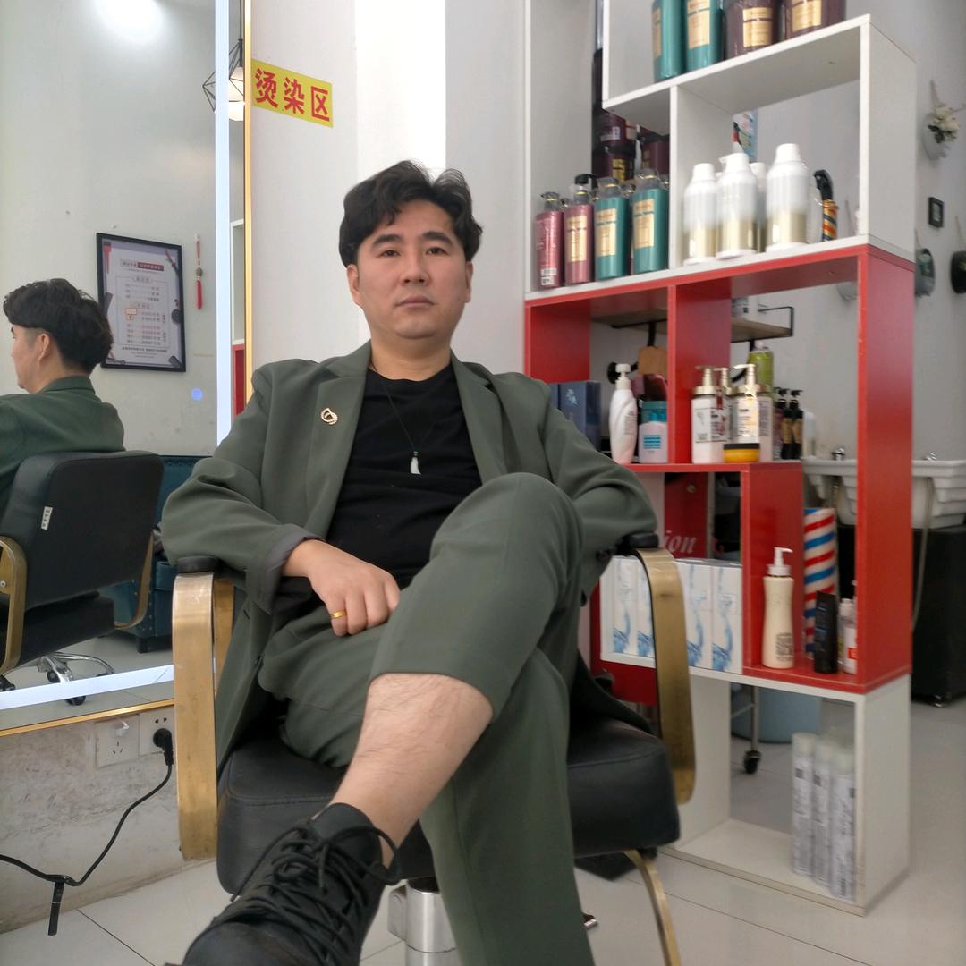 海州区小罗美发店