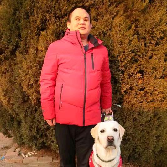 导盲犬Avan